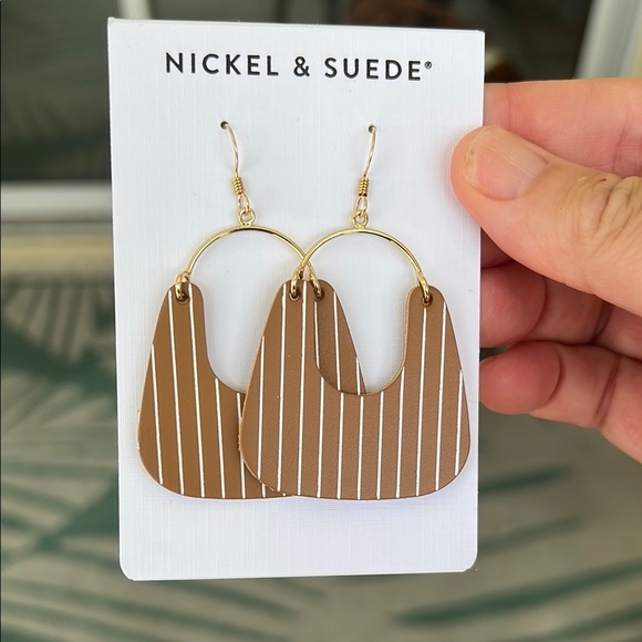 Nickel and suede London tan pinstripe Nora earrings - Picture 1 of 2